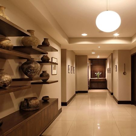 Hotel Meg Erévan Extérieur photo