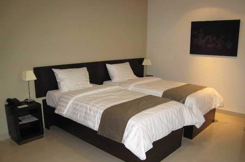 Hotel Meg Erévan Extérieur photo