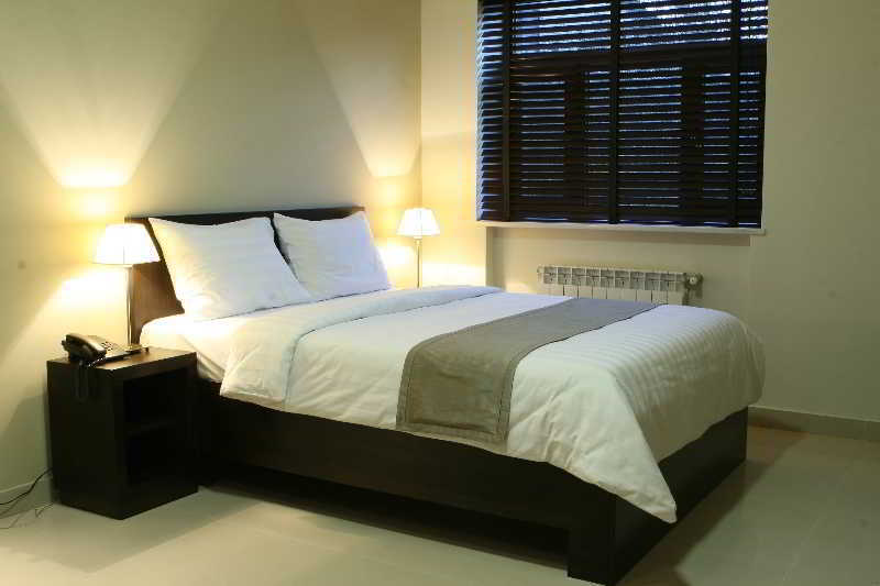Hotel Meg Erévan Extérieur photo