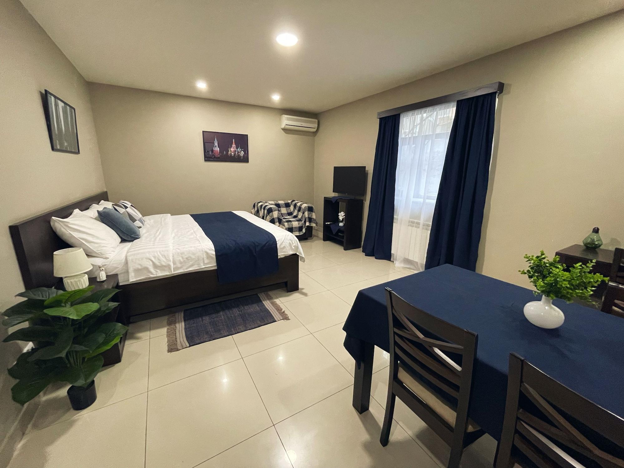 Hotel Meg Erévan Extérieur photo