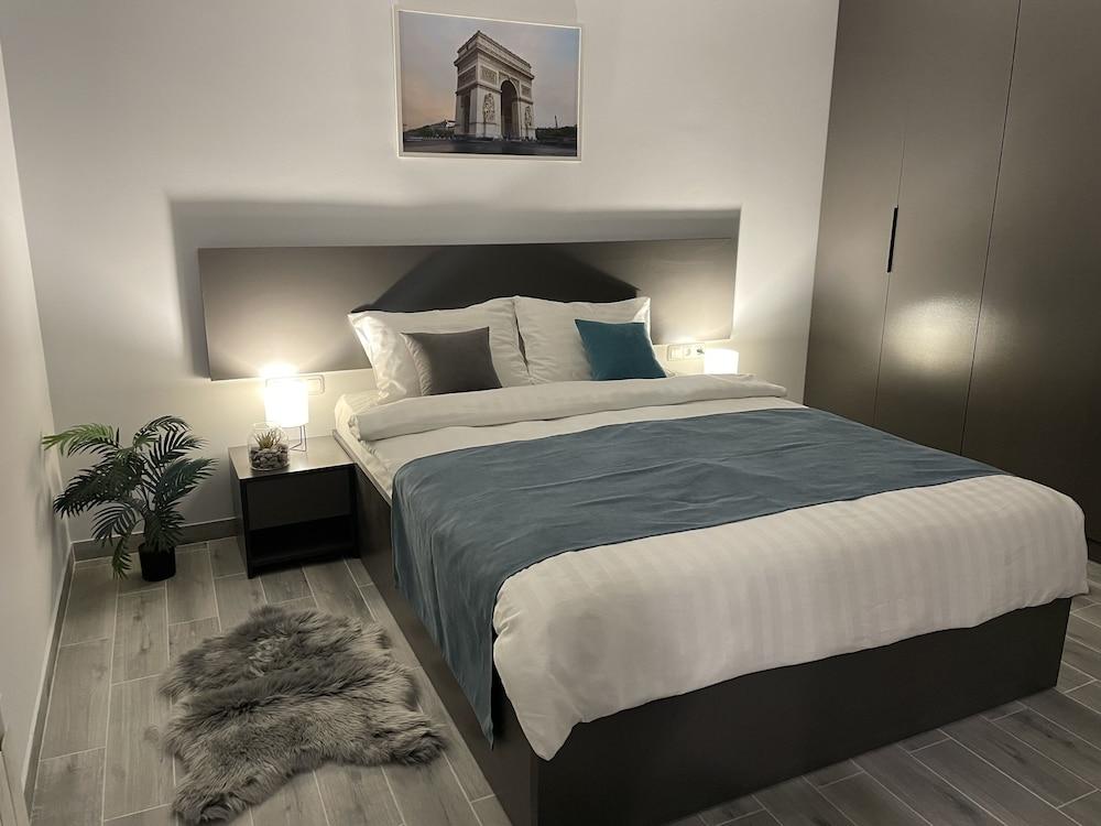 Hotel Meg Erévan Extérieur photo