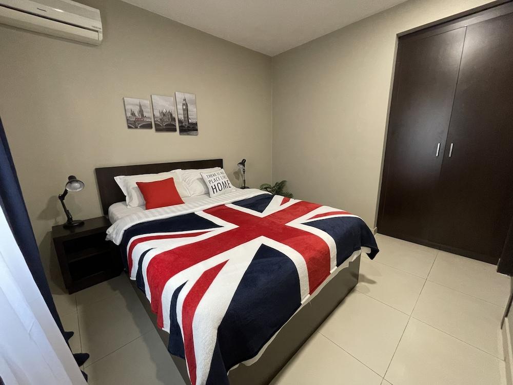 Hotel Meg Erévan Extérieur photo