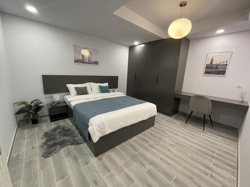 Hotel Meg Erévan Extérieur photo
