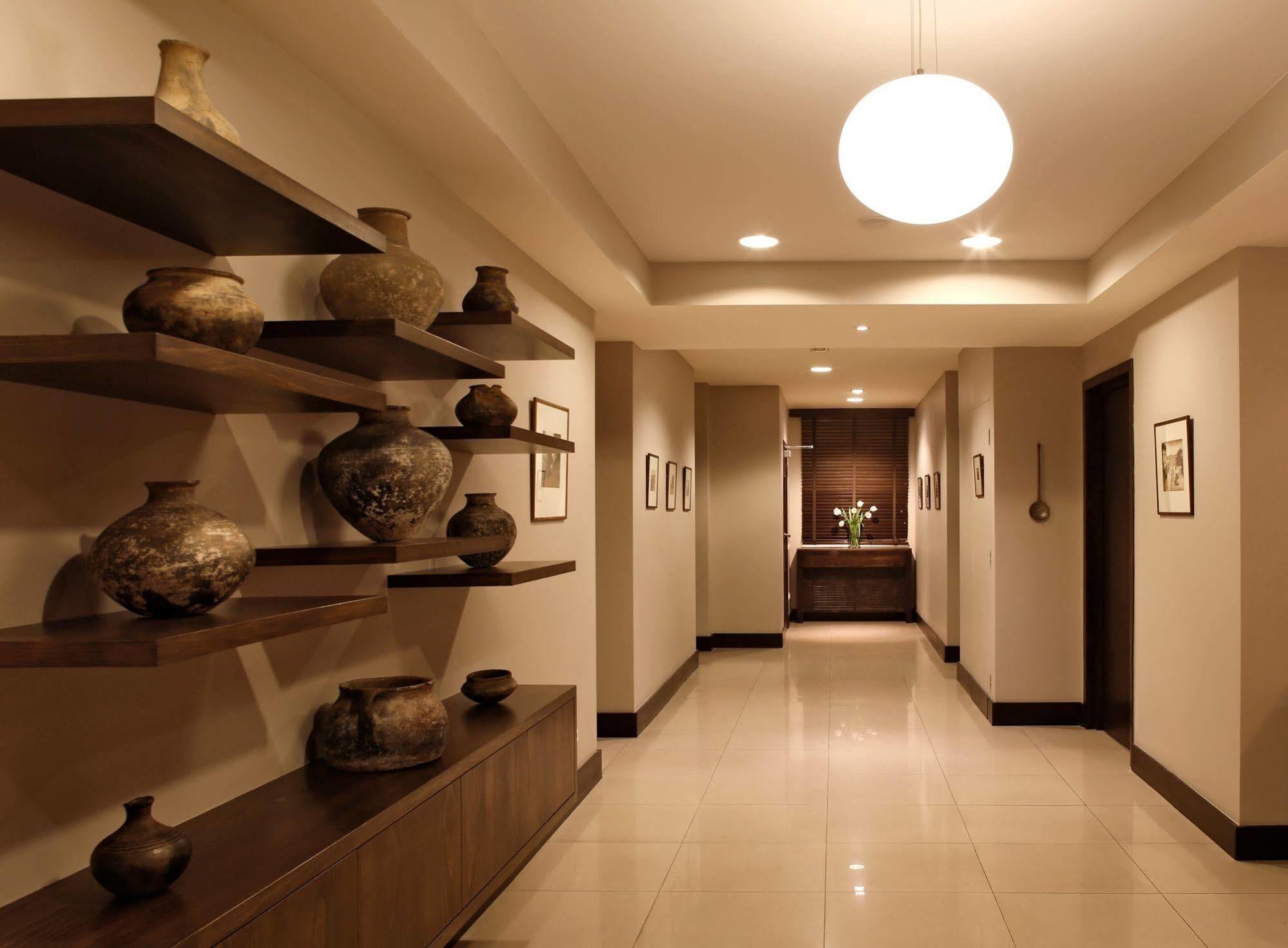 Hotel Meg Erévan Extérieur photo